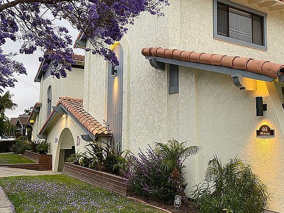 4th image of 646 Coronado Ave APT A