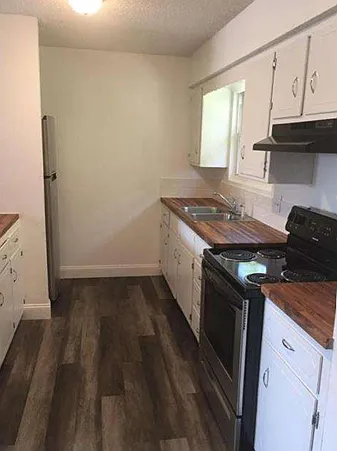 2 bed, 900 sqft, $1,100 — Photo 3