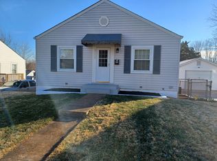3558 Saint Christopher Ln, Saint Ann, MO 63074