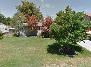 1691 E Fieldcrest Ln, Holladay, UT 84117