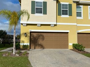 9842 Red Eagle Dr, Orlando, FL 32825