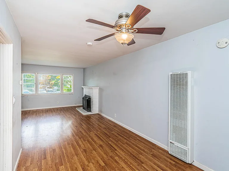 7345 Fay Ave — Photo 16