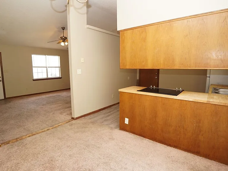 103 N Ginger Dr — Photo 5