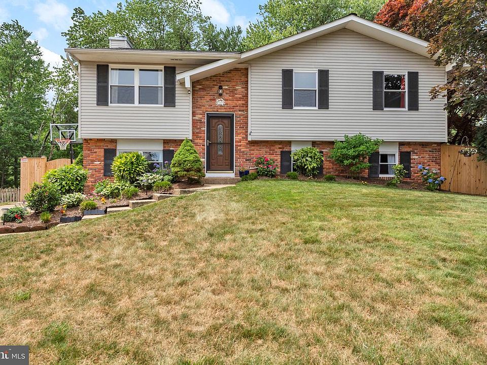 1st image of 1109 Silverleaf Dr