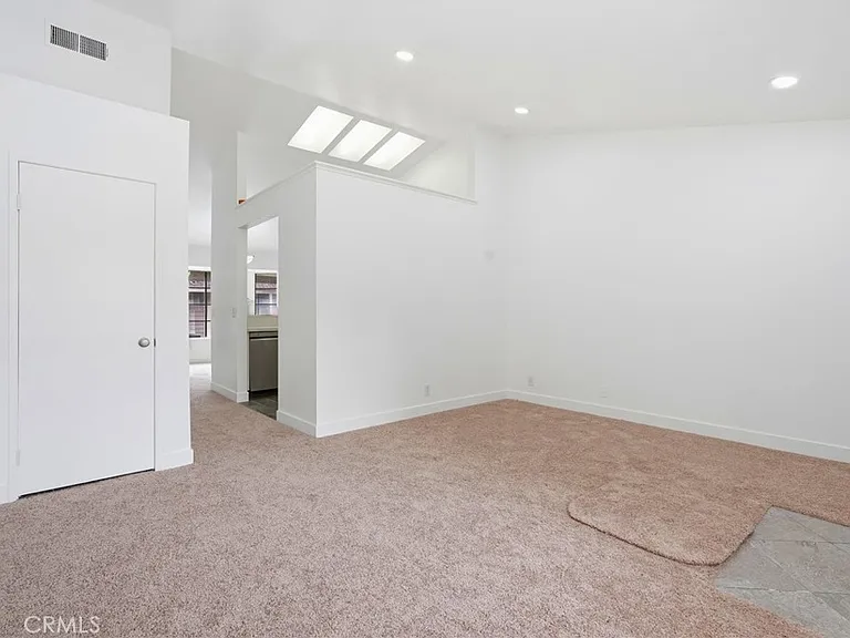 11350 Foothill Blvd #35 — Photo 9