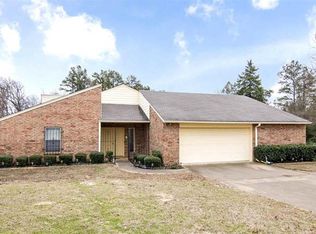 550 E Mountain Rd, Longview, TX 75604