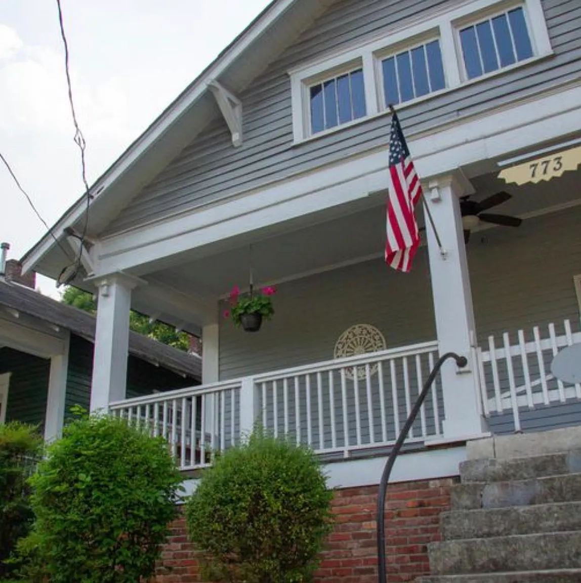 2 bed, 1800 sqft, $2,750 — Photo 1
