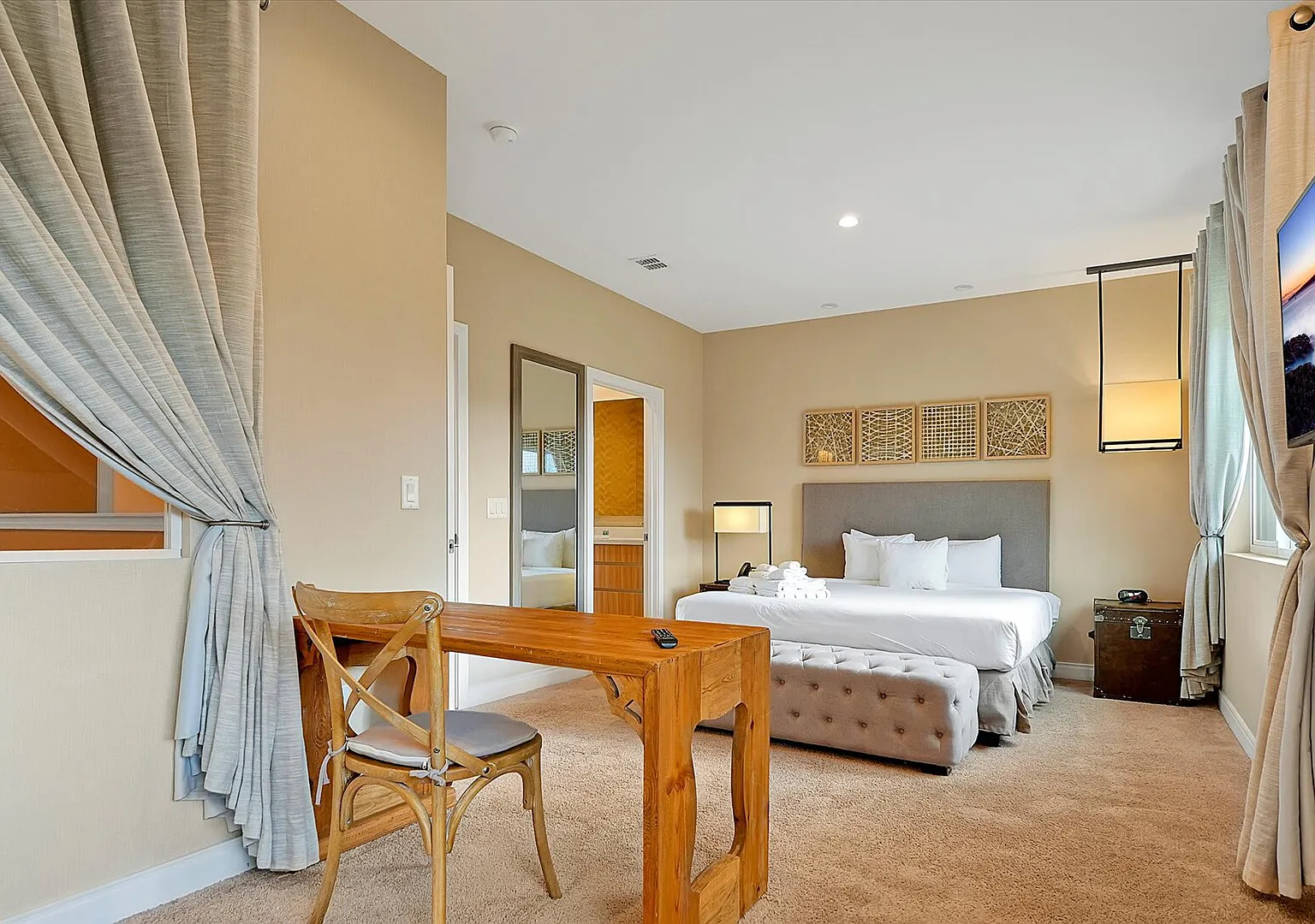 Spacious Luxury 4BR suite near Disney — Photo 2