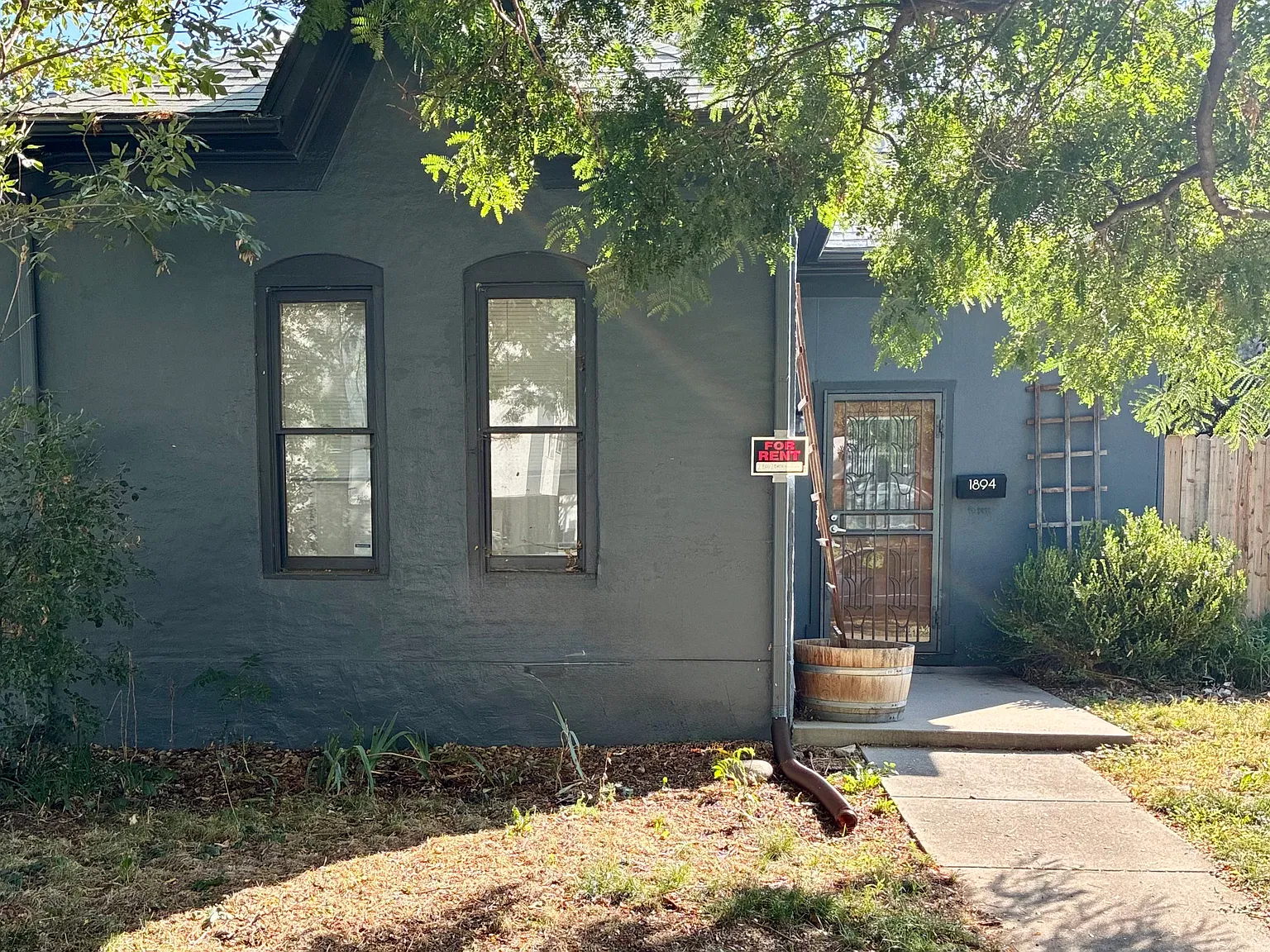 2 bed, 964 sqft, $2,700 — Photo 1