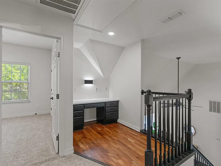 312 Country Club Dr — Photo 21