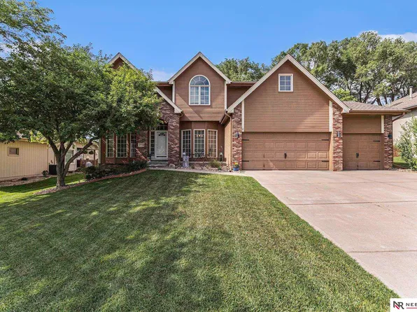 17726 Frances St, Omaha, NE 68130