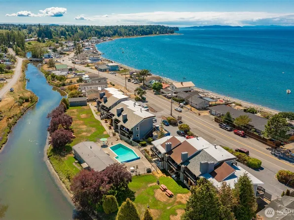 7530 Birch Bay Drive #204, Blaine, WA 98230