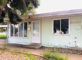 2433 2nd Ave SW, Minot, ND 58701