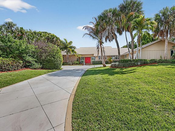 2nd image of 6151 SE Winged Foot Drive