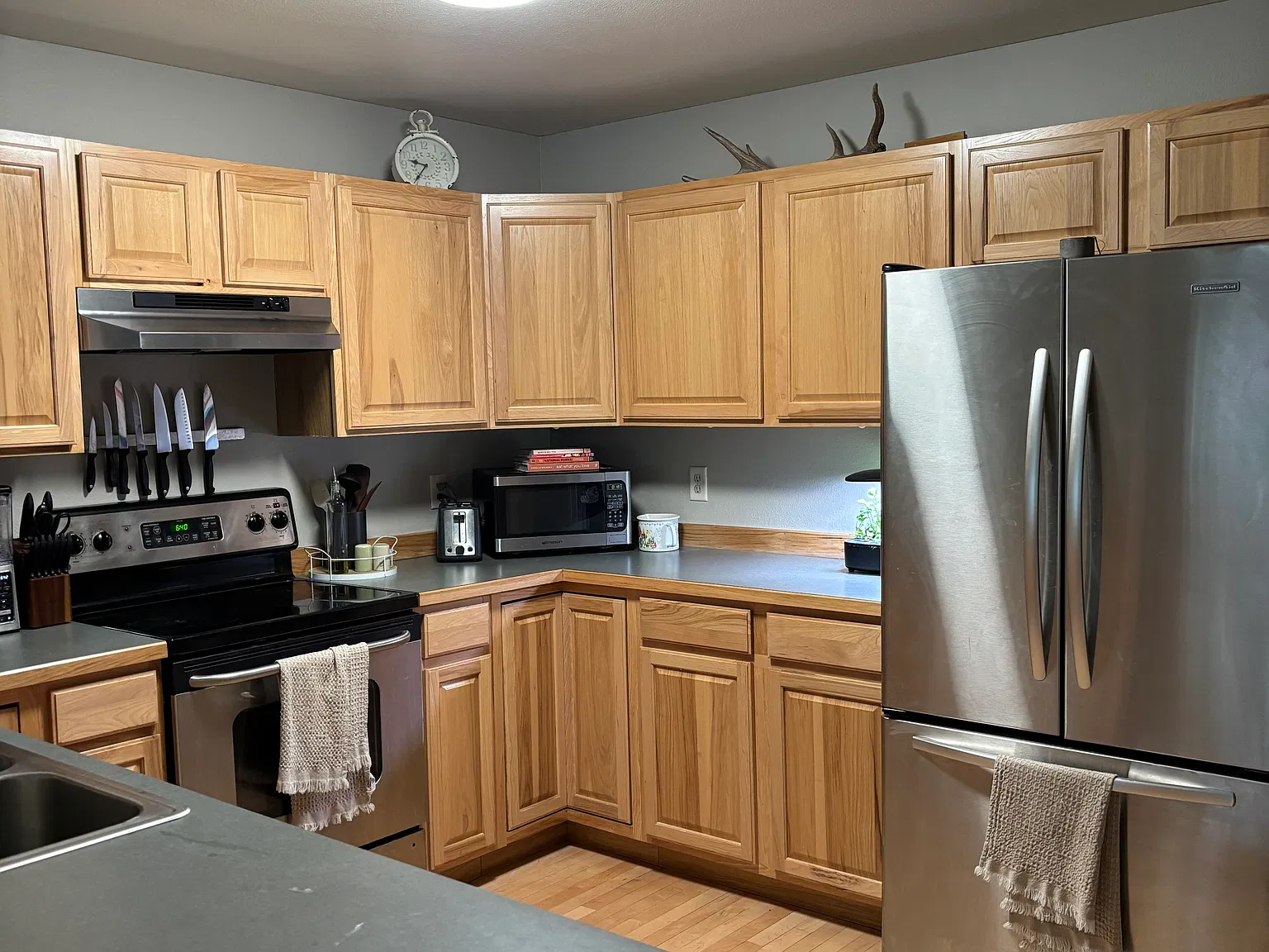 3 bed, 2.5 bath, 1522 sqft, $2,800 — Photo 3