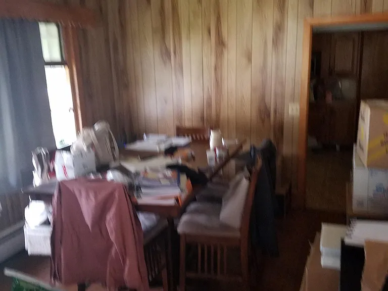 271 S Main Rd — Photo 6