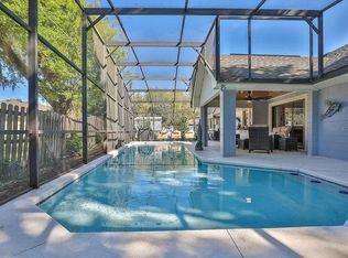 2002 Fairway Dr, Eustis, FL 32726