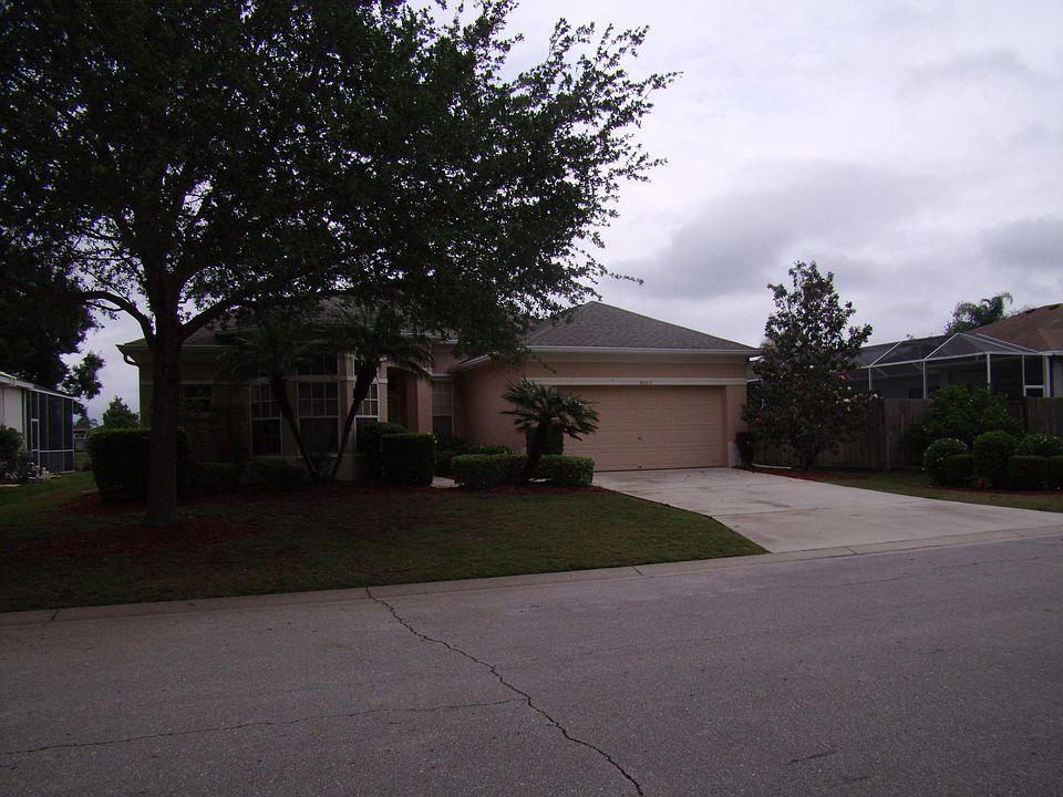 1st image of 4005 2nd Dr NE