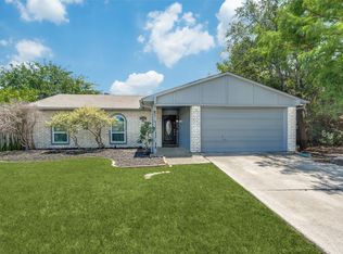 5405 Ragan Dr, Lewisville, TX 75056