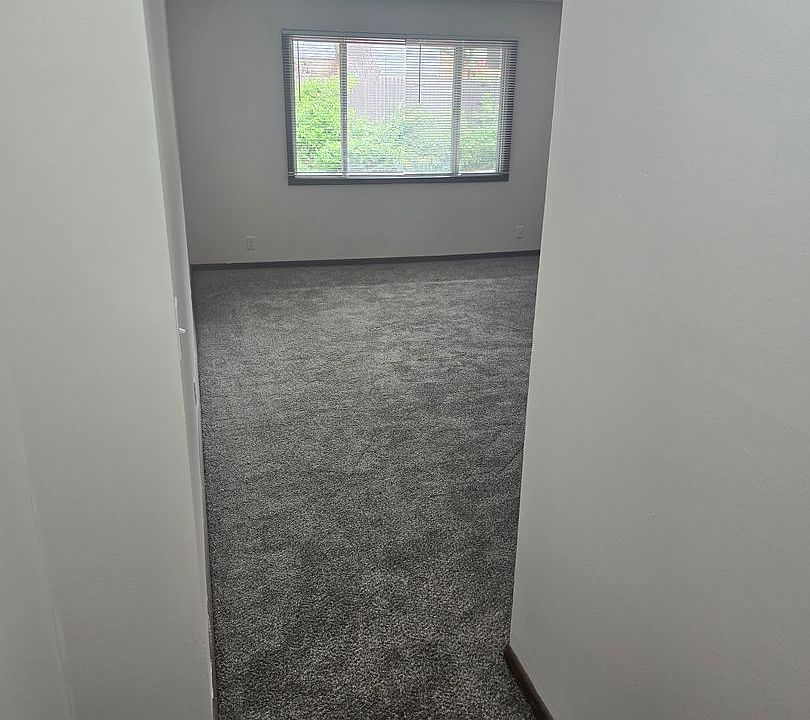1st image of 621 N 48th St APT 8