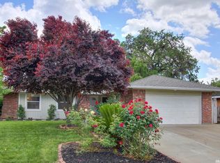 10030 El Chorlito Dr, Rancho Cordova, CA 95670