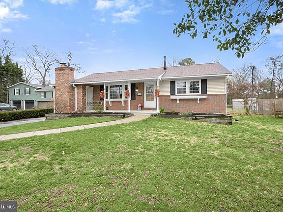 2nd image of 7905 E Riverside Dr