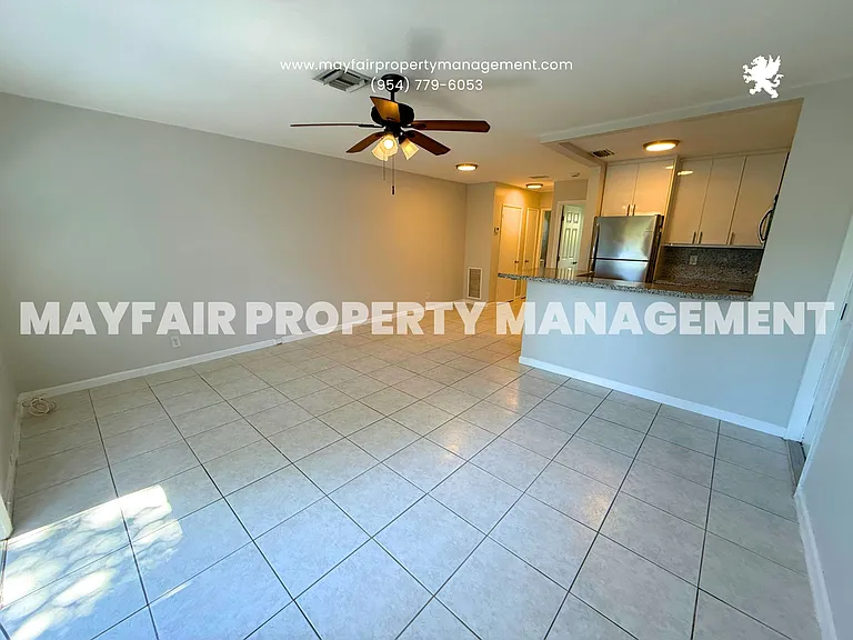 627 NE 10th Ave #6 — Photo 9