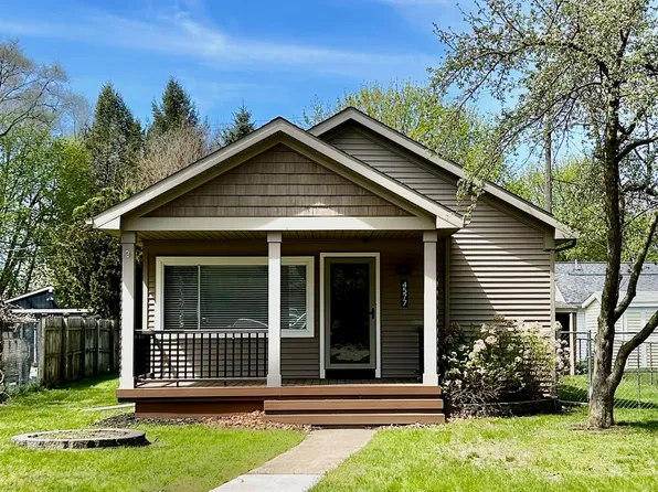 4577 Jerome Rd, Clarkston, MI 48346