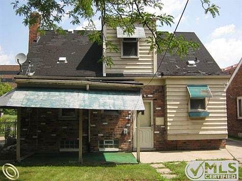 261-887241 Back View.JPG