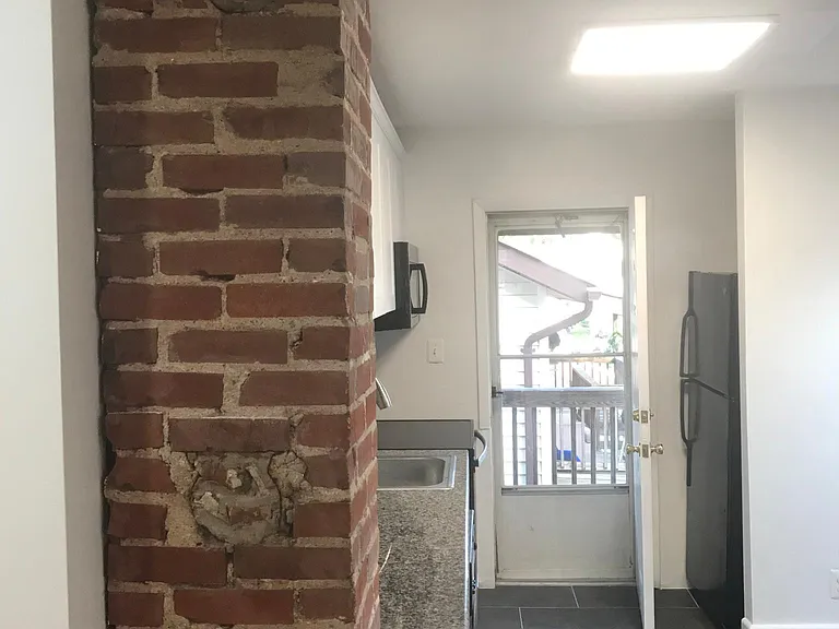304 Broadway St #201 — Photo 6