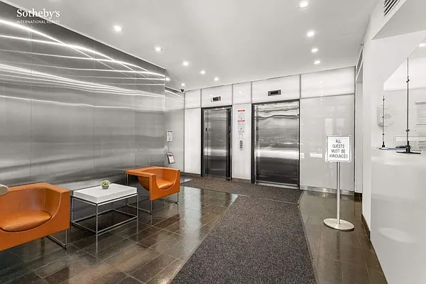 Rented by Sotheby's International Realty | media 22