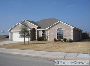 502 Christopher's Cv, Lockhart, TX 78644