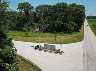 11180 Woodcrest Dr, Wheatfield, IN 46392