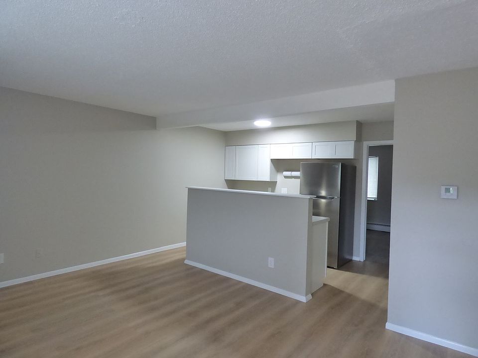 1st image of 3103 17th Ave #3