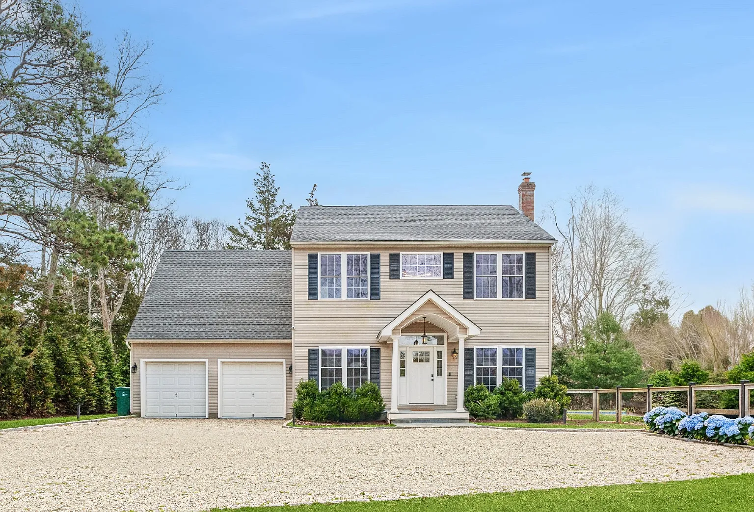 Sag Harbor Summer in Style Your Coastal Cape Escape! — Photo 1