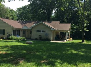 2707 Crenshaw Rd, Marshall, VA 20115