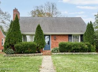 3702 Napanee Rd, Brownsboro Village, KY 40207