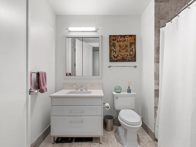 22 Liberty Dr #9G — Photo 14