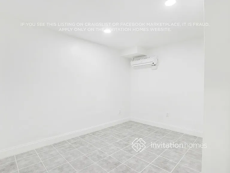 6406 Joanna St — Photo 10