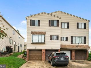 1537 Gregg St #A, Philadelphia, PA 19115