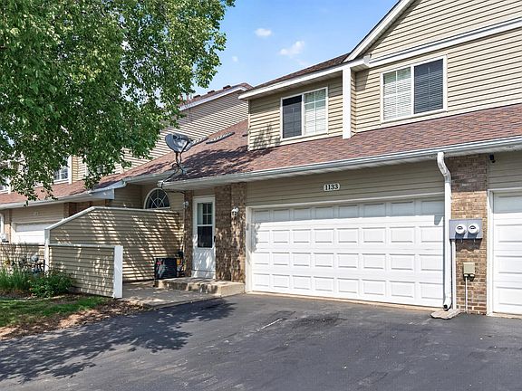 2nd image of 1133 Pecks Woods Dr