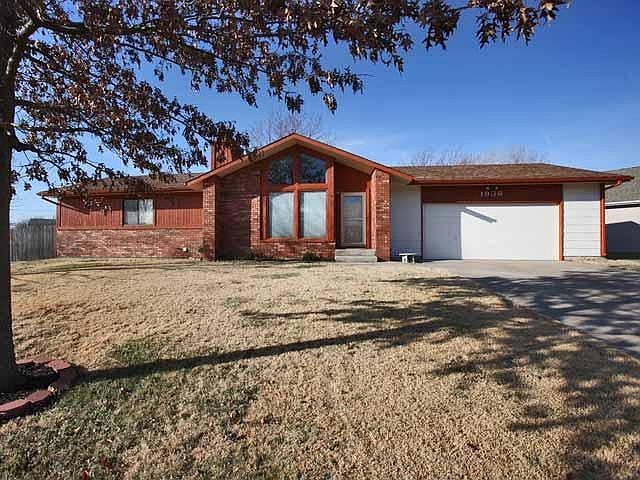 1st image of 1936 S Longford Ct
