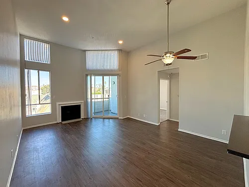 Floor plan 401