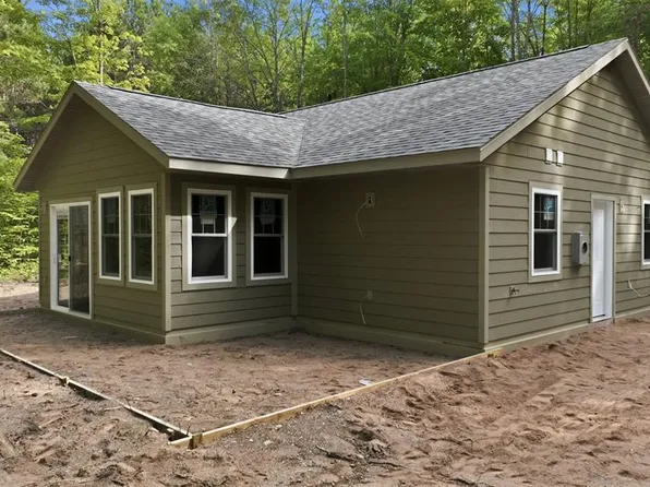 6040N Robin Lane, Stone Lake, WI 54876