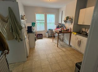30 Fairfield St #1, Cambridge, MA 02140