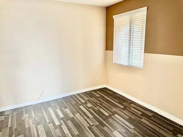 11904 Greenbluff Way — Photo 12