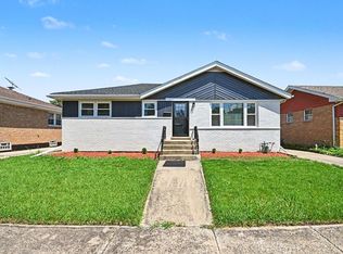 811 E End Ave, Hillside, IL 60162
