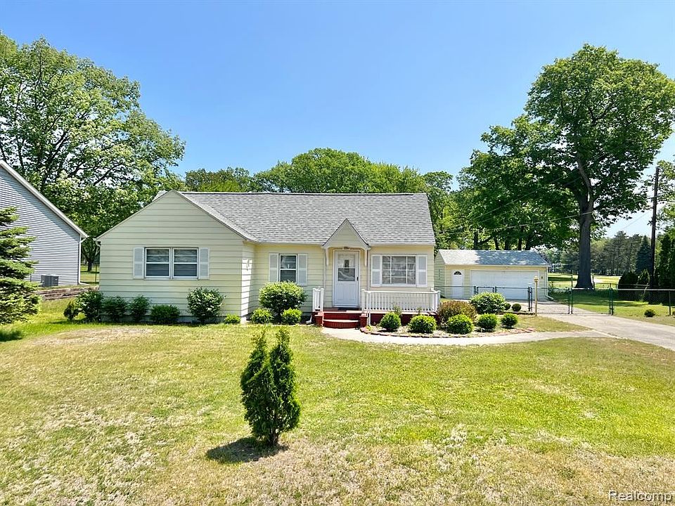 1st image of 4028 Helen Ave