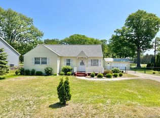 4028 Helen Ave, Fort Gratiot, MI 48059