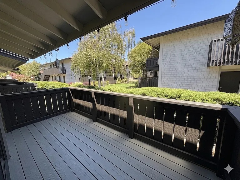 1431 Marchbanks Dr #4 — Photo 1